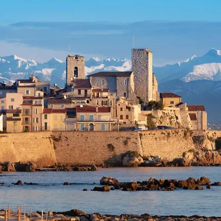 Joli 4 Pers Piscine Confort Nyaraló *
