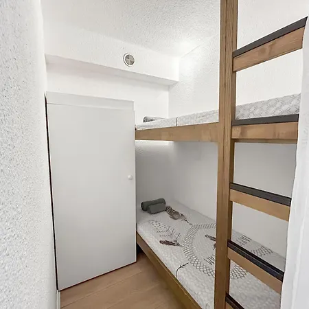 Joli 4 Pers Piscine Confort Nyaraló *